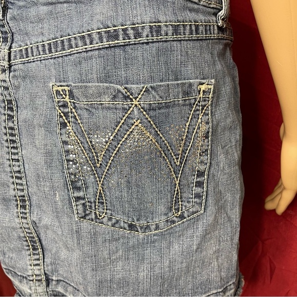 Wrangler Premium Patch Raw Hem Denim Mini Skirt Size 7 - Picture 4 of 7
